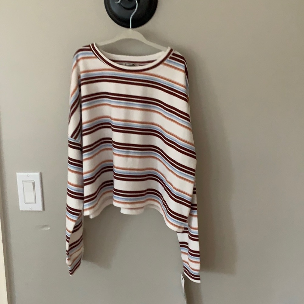 habitual Girl sz 10 crop shirt NWT